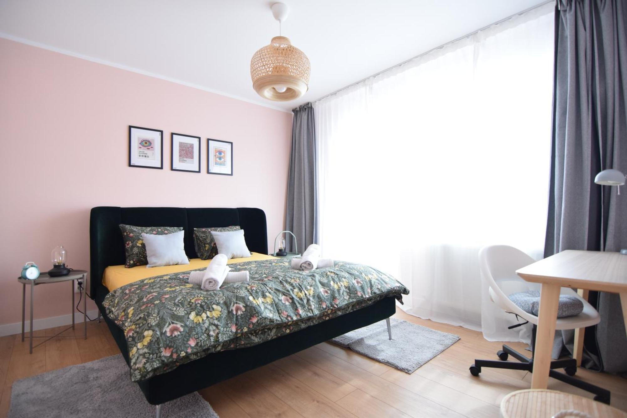 Stylish Apartment With Video Projector Bucureşti Ngoại thất bức ảnh