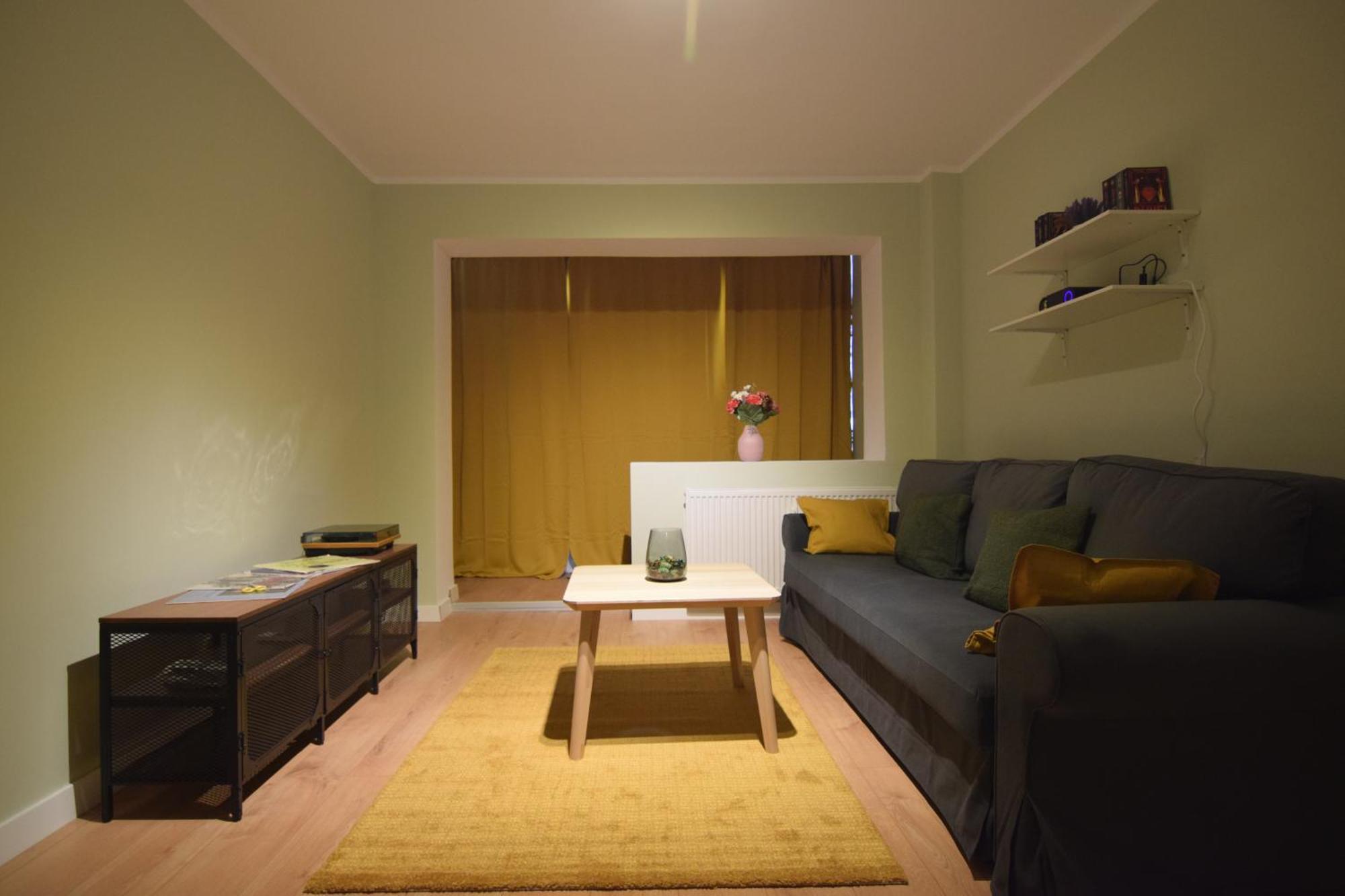 Stylish Apartment With Video Projector Bucureşti Ngoại thất bức ảnh
